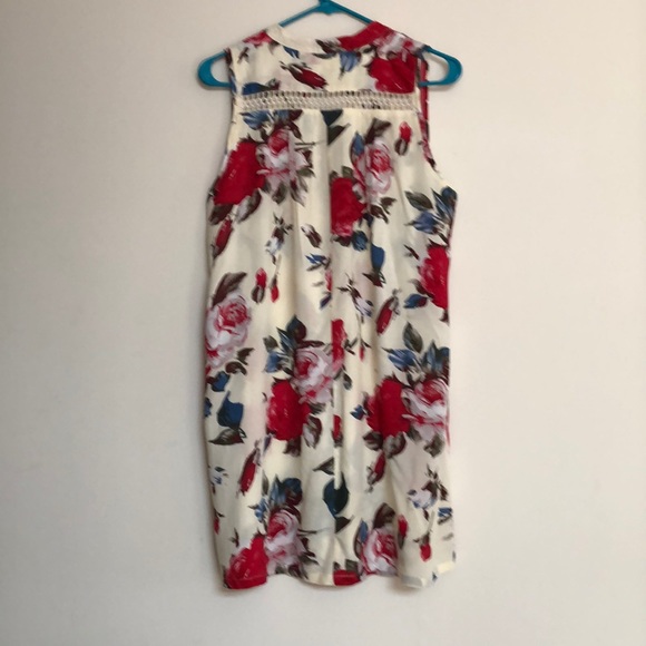 Emerge dress with lace up front size S - Picture 2 of 3